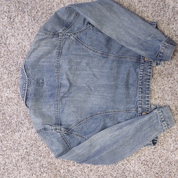 GAP Jean Jacket Size X Small Women's - Picture 4 of 4